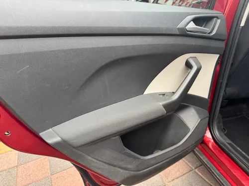 Volkswagen Taigun 1.0 Tsi Comfortline At