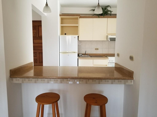 Imagen 4 de 14 de Alquiler De Apartamento Tipo Estudio En Maracaibo