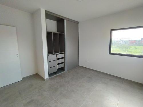Imagen 7 de 14 de Duplex En Venta 3 Dormitorios Housing Nuevo Poeta Lugones