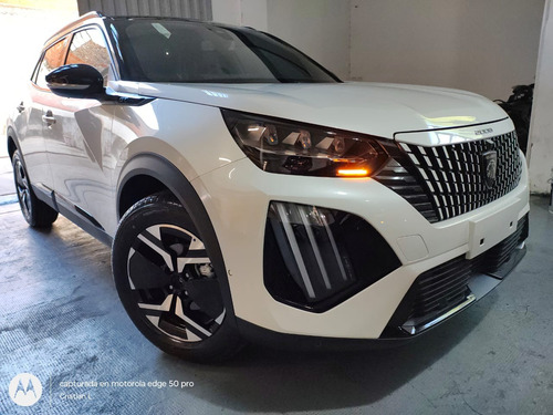 Peugeot 2008 1.0T Gt