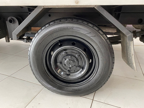 Imagem 10 de 13 de Kia/bongo Uk 2500 - Hd Sc - 2015 - Branco - Único Dono
