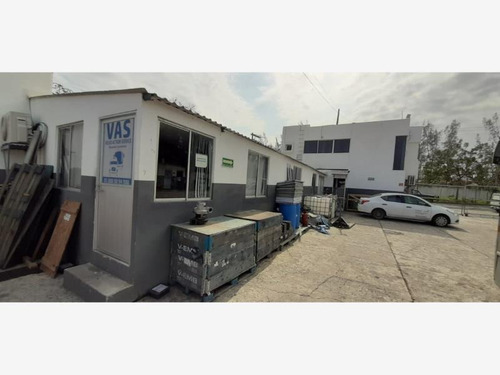 Imagen 5 de 12 de Oficina Comercial En Renta Las Bajadas