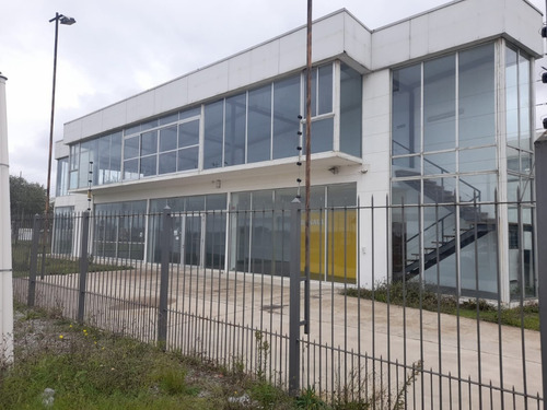 Venta Gran Esquina En Excelente Punto
