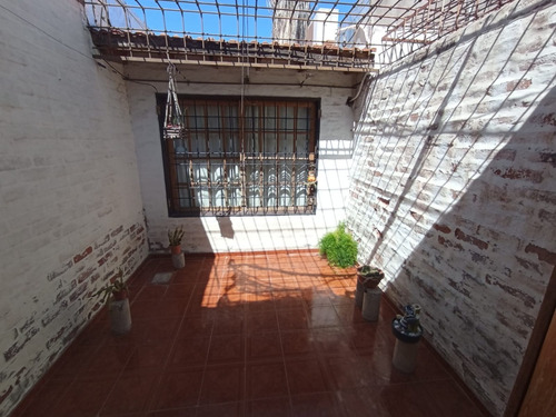Imagen 2 de 14 de Casa En Barrio Cirsubdos
