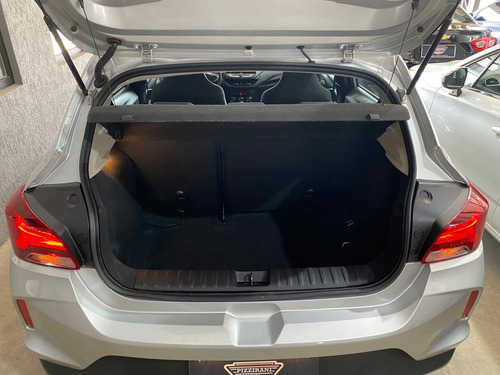 Chevrolet Onix 1.0 Lt 8v Flex 4p Manual