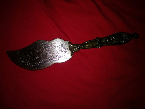 Antiguo Cuchillo Para Tortas De Bronce Y Cobre