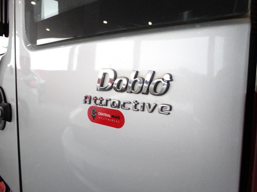 Fiat Doblo 2013 1.4 Attractive Flex 5p