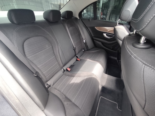 Imagen 14 de 15 de Mercedes Benz C 200 Exclusive 2.0 Aut. Sec. Rwd 2015 242
