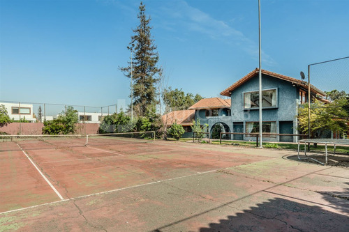 Gran Casa Especial Familia Numerosa De 8 Dorm. En La Reina