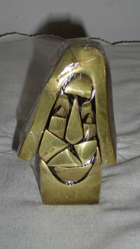 Unico Adorno Totem Figura De Bronce Rompecabezas Firmado