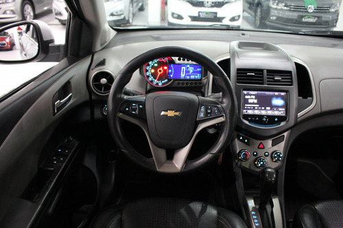 Imagem 12 de 14 de Chevrolet Sonic 1.6 Ltz Sedan 16v Flex 4p Automático