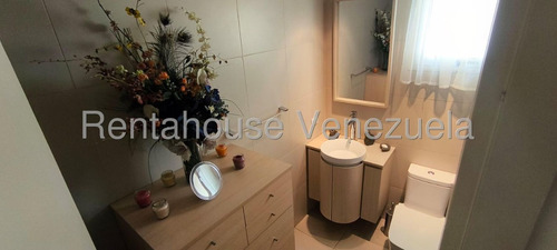 Apartamento En Venta En Campo Alegre Premier Pozo De Agua Aire Central Angela Tochon