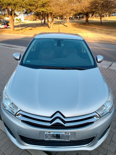 Imagen 4 de 11 de Citroen C4 Lounge Hdi Tendance 2015