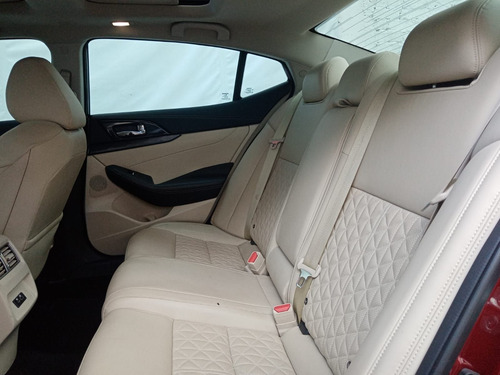 Imagen 13 de 14 de Nissan Maxima 2019 3.5 Exclusive Cvt