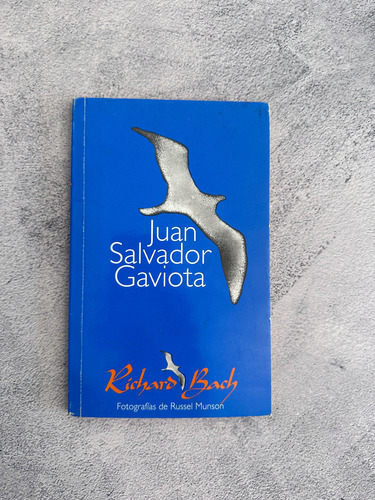 Juan Salvador Gaviota - Bach Richard (Usado)