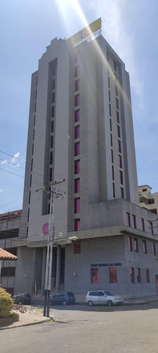 Imagen 11 de 12 de Oficina En Venta En Av Bolivar, Telf. 0241-8239522