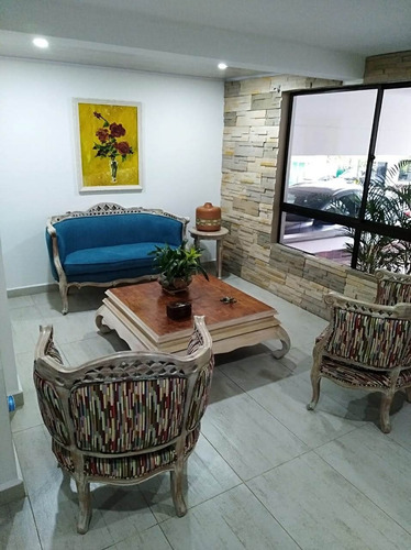 Imagen 4 de 15 de Venta De Casa En Envigado, Loma De Las Brujas