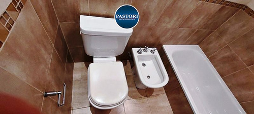 Venta De Departamento 3 Ambientes Con Cochera Apto Credito