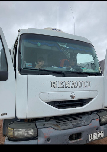 Renault 300 Dci Con Zorra Herman Doble Eje , Color Blanco .