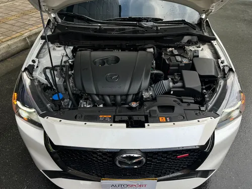 Mazda 2 Grand Touring 2.0 Carbon Edition