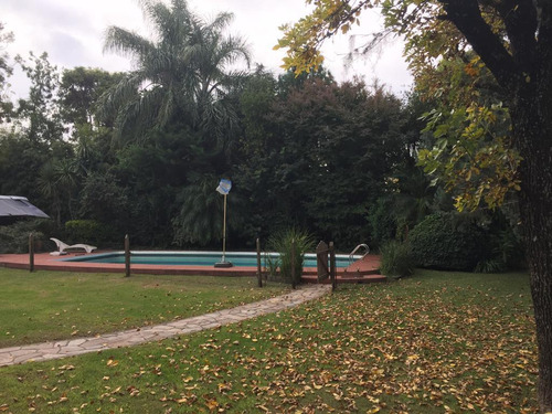 Casa En Alquiler En Funes