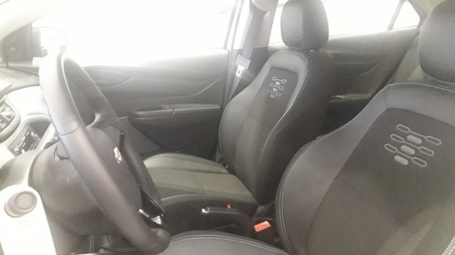 Chevrolet Onix Joy Plus Black 1.4 N Manual 4 Puertas 2021 Fz