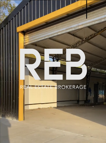 Bodega En Sector Industrial Con Excelente Accesos Y Vias