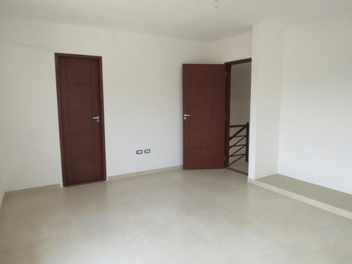 Imagen 3 de 15 de Casa Nueva A Estrenar $us. 69.500