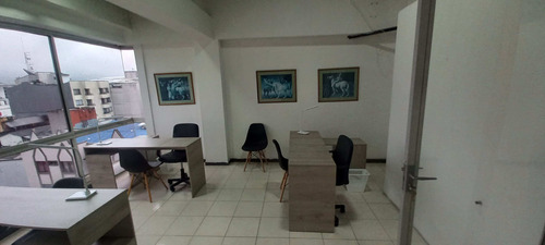 Oficina En Arriendo Y Venta En El Centro / Armenia (279057362).