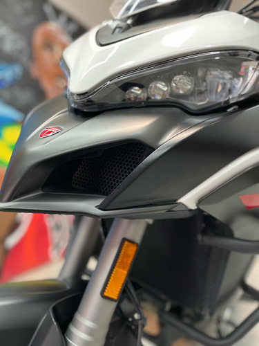 Ducati Multistrada 950s