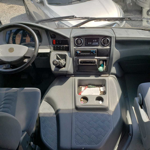 Volare V8 Executivo Com Ar