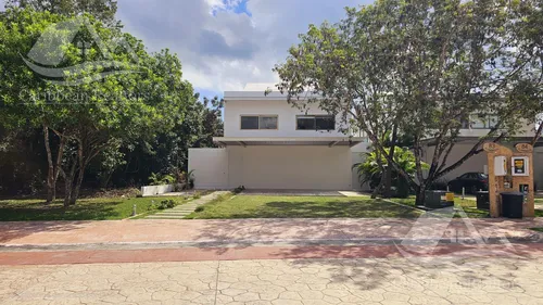 Casa En Venta En Lagos Del Sol Cancun