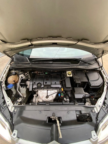 Imagen 7 de 13 de Citroën C4 1.6 Pack Look 5p