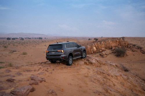 Ford Everest 2.3 Gtdi Titanium 4X4 At
