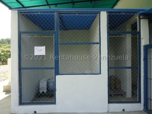 Imagen 8 de 8 de Mariestela Boada, Vende Planta Embotelladora De Agua Mineral. 04248354464