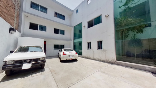 Venta De Edificio Para Oficinas Con Bodegas En Tlalnepantla