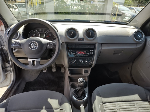 Volkswagen Voyage 1.6 Highline 101cv 2015
