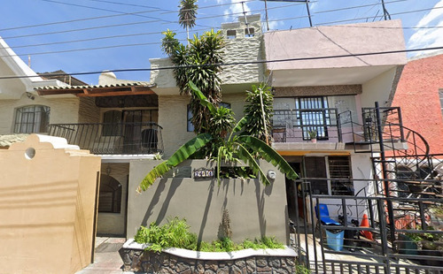 Casa En Remate Bancario En Guadalajara, Jalisco. Mm