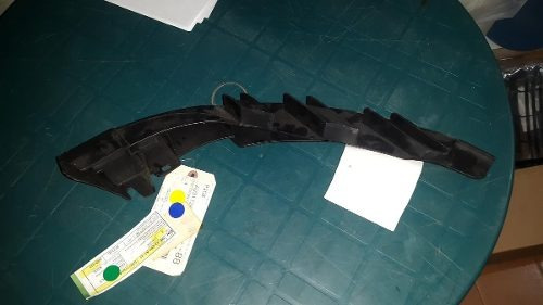 Base Superior Derecho Spoiler Del Dodge Ram 06/09 55077769ac