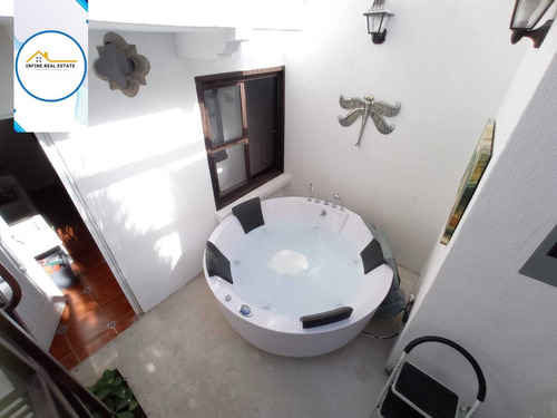 Hermosa Propiedad Integrada Por Dos Lindas Casas Coloniales