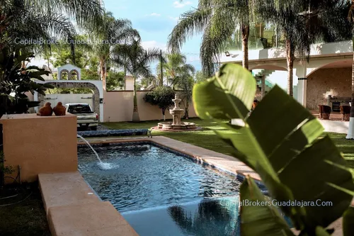 Casa En Venta Con Alberca En Balcones De La Calera