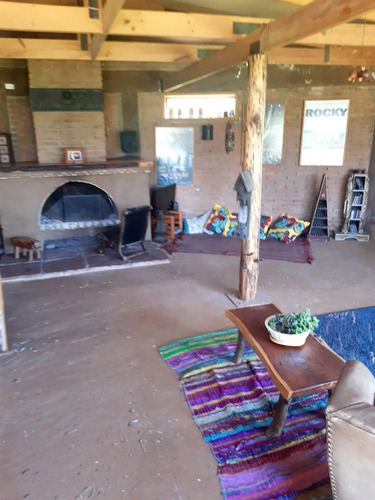 Casa 4 Dormitorios Y 2 Baños En Lliu Lliu, Limache