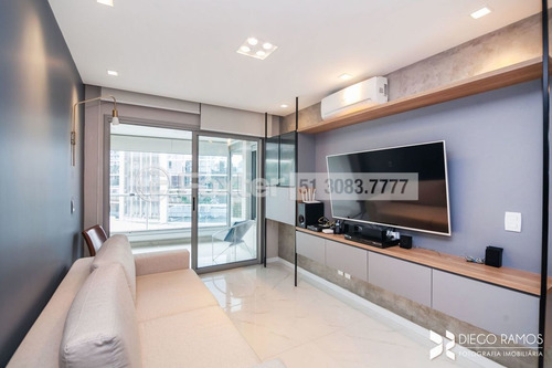Imagem 1 de 30 de Apartamento, 1 Dormitórios, 53.47 M², Petrópolis - 136268