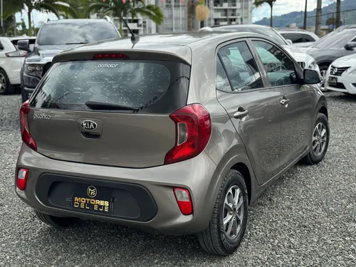 Kia Picanto Picanto 1.25 Vibrant Automático