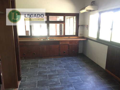 Destacada Residencia En Venta En Parque Del Plata
