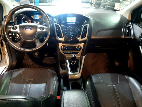 Ford Focus Iii 2.0 Se Plus Mt 2015