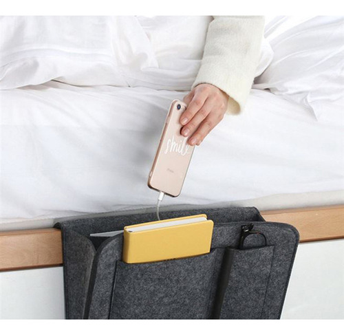 K A Bolsa De Almacenamiento Junto A La Cama For Control