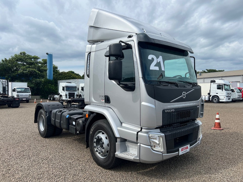 Volvo Vm 330 4x2 2021/2021 I-shift Prata