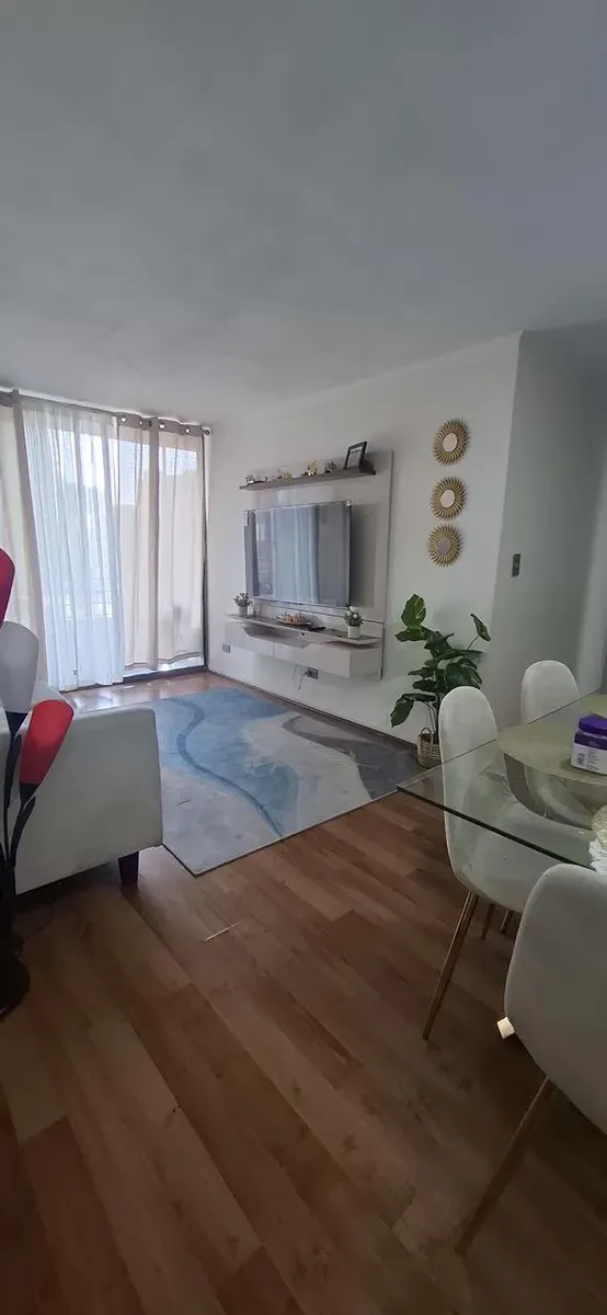 Imagen 5 de 13 de Amplio 2d1b Con Terraza Y Amenities A Pasos Metro Santa Ana