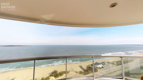 Imagen 2 de 30 de Frente Al Mar. Torre Con Espectaculares Servicios. - Punta Del Este Mansa